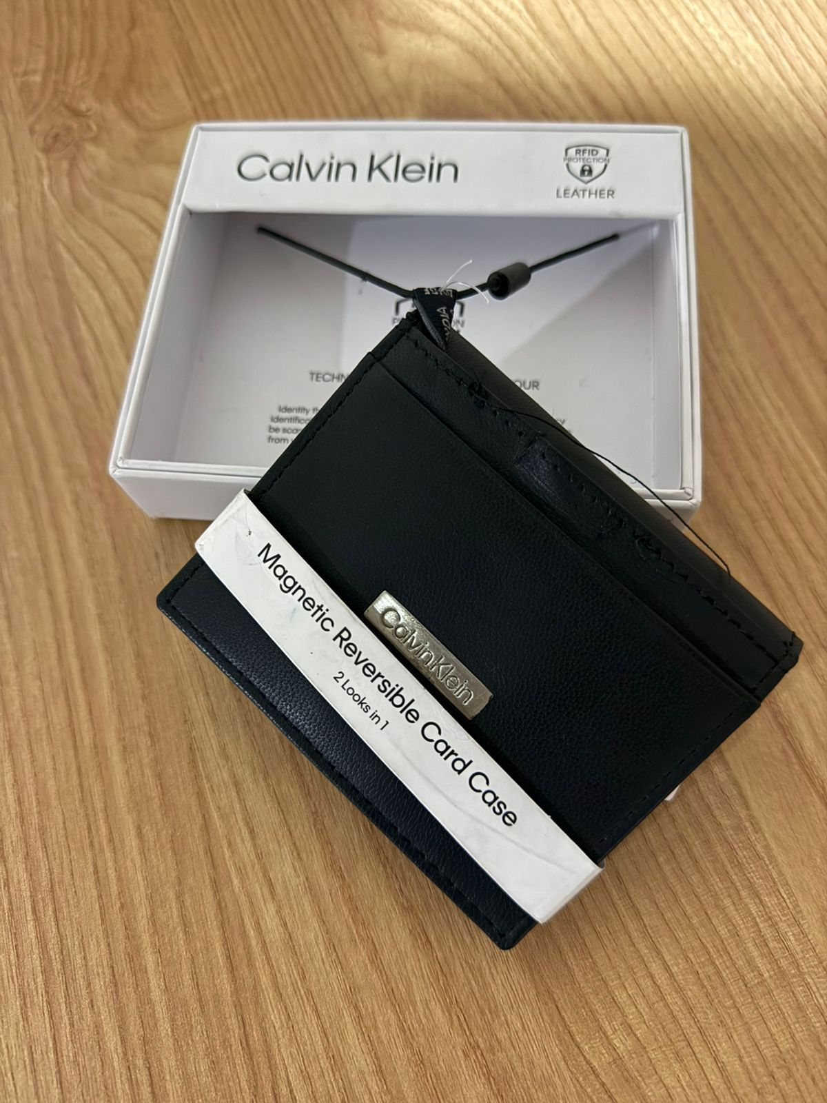 TARJETERO CALVIN KLEIN